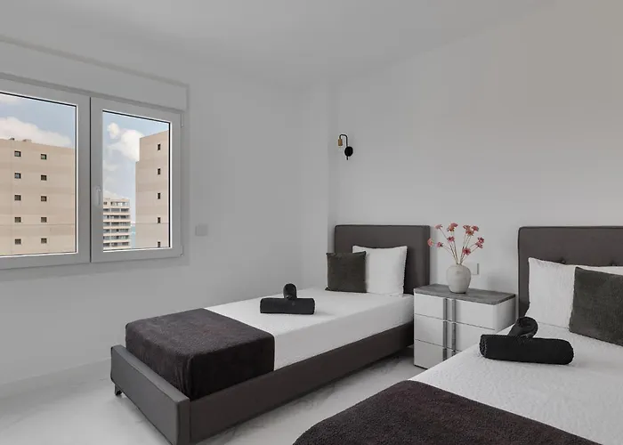 Coral Posidonia 아파트